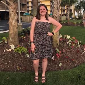 Meet your Posher, Clairah